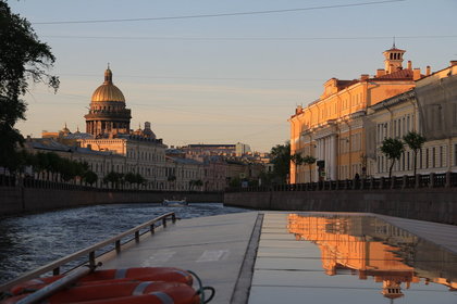 Bild: Bootsfahrt St. Petersburg